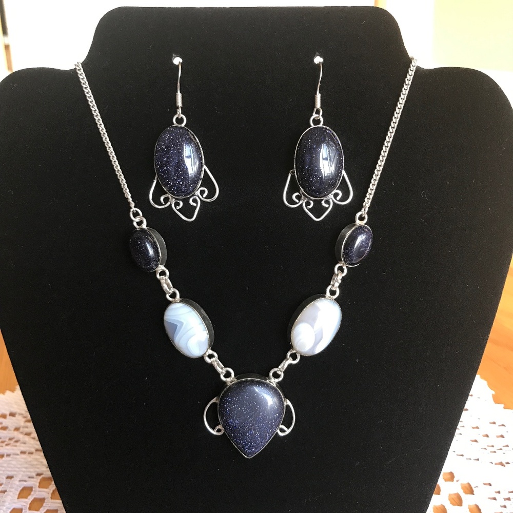 Silver Plated Gem Necklace Set- EUC 2/$25 - Picture 2 of 13